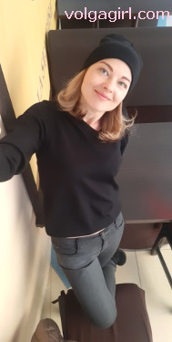  is sincere in her wish to become a Russian wife and is looking  for stability in a relationship with a